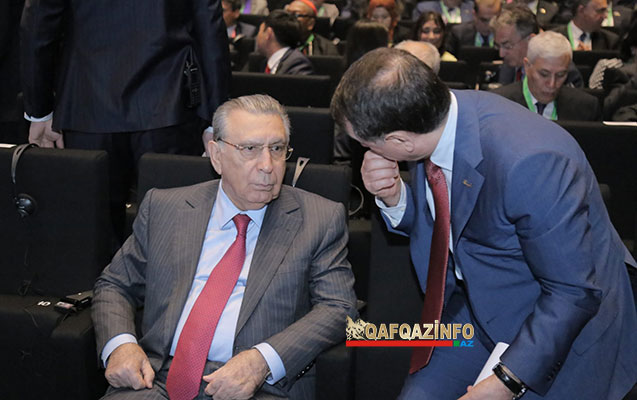 &Ouml;lkə rəhbərliyi bir arada - Fotolar