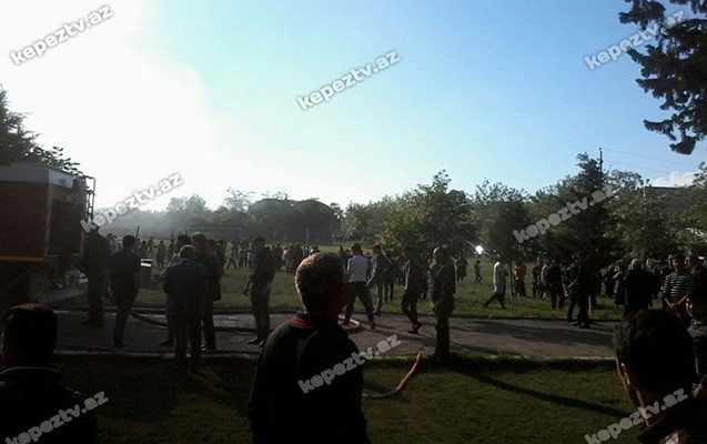 Tovuzda məktəb yanır - 100-ə yaxın şagird təxliyyə olundu