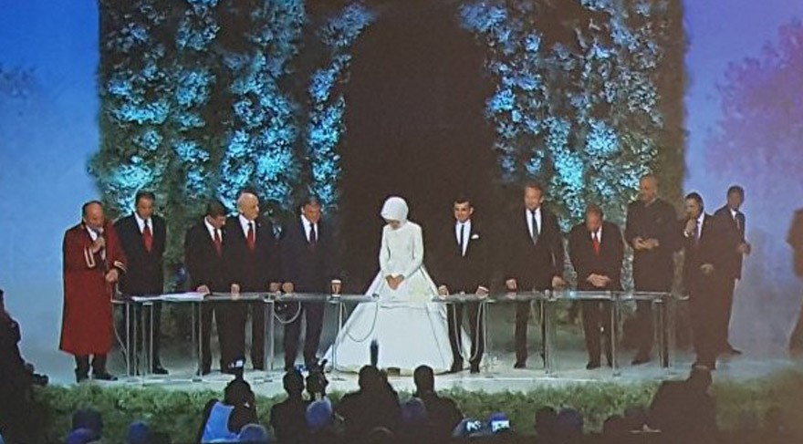 &ldquo;Yuvasından ayrılır...&rdquo; - Ərdoğan qızının toyunda+Video