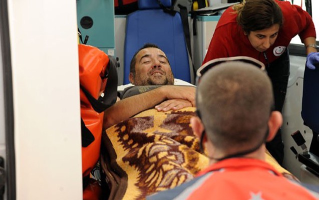 Aktyorun &uuml;st&uuml;nə motosiklet d&uuml;şd&uuml; -  Fotolar