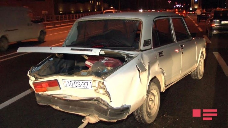 Aeroport yolunda zəncirvari qəza  -  3 yaralı+Fotolar