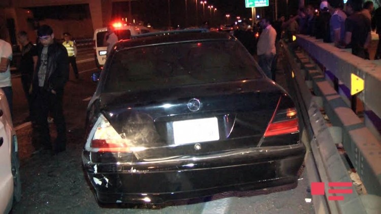 Aeroport yolunda zəncirvari qəza  -  3 yaralı+Fotolar