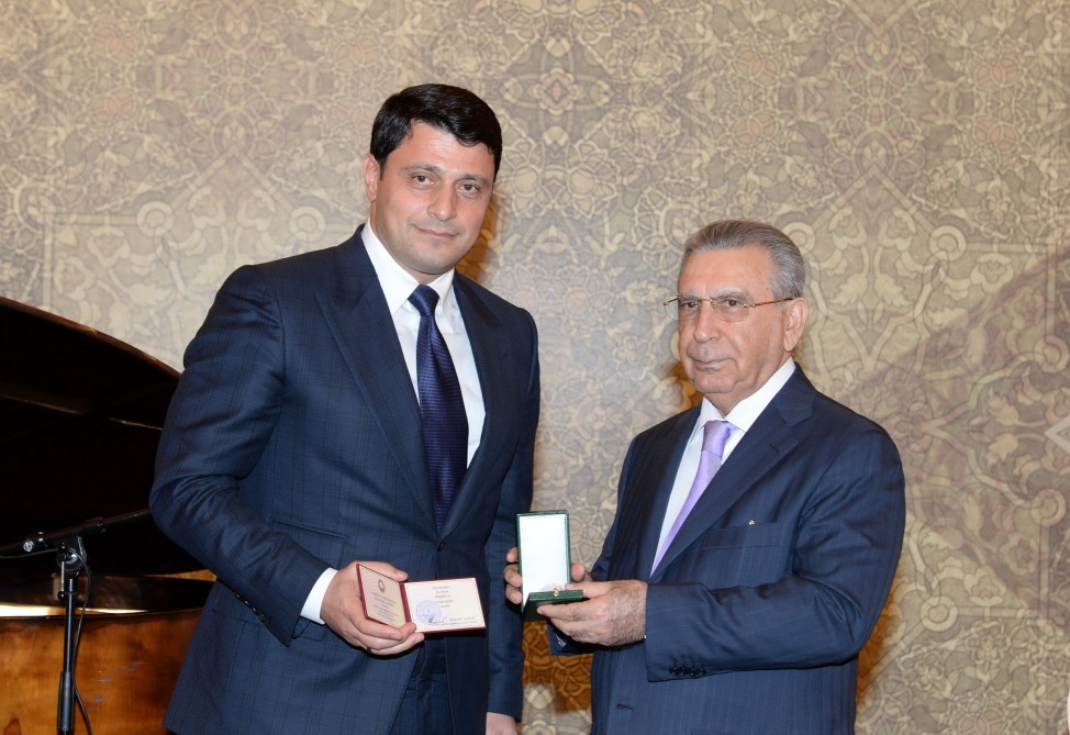 Ramiz Mehdiyev mükafatları təqdim etdi  -  Fotolar