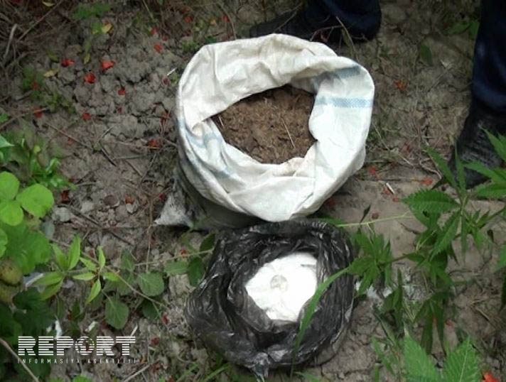 Polis əməliyyat ke&ccedil;irdi - K&uuml;lli miqdarda &ccedil;ətənə tapıldı+Foto