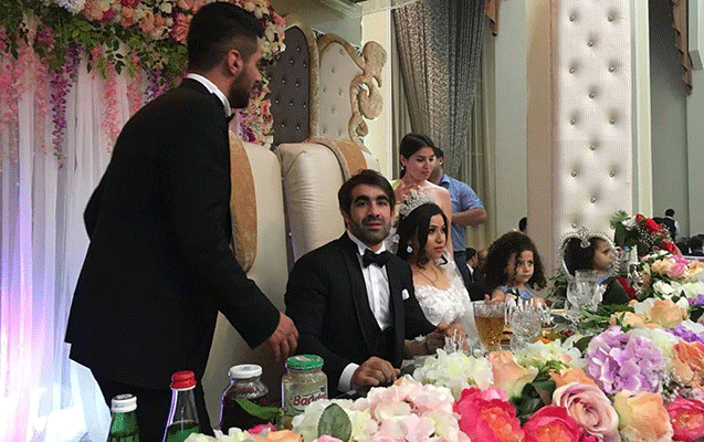 Rafael Ağayevin toyundan yeni - Fotolar