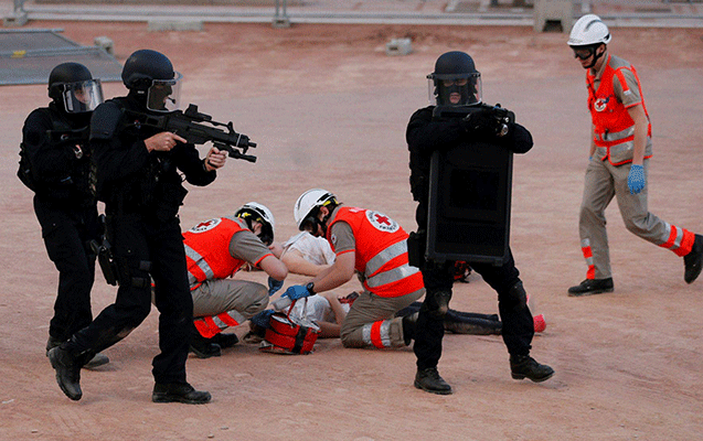 Fransa polisi Avropa &Ccedil;empionatına belə hazırlaşır - Fotolar