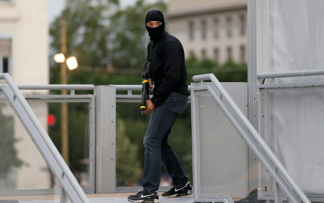 Fransa polisi Avropa &Ccedil;empionatına belə hazırlaşır - Fotolar