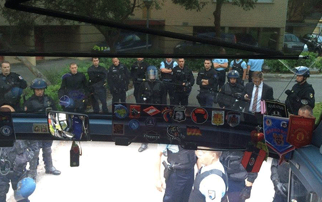 Ruslar Fransadan deportasiya edildi - Fotolar