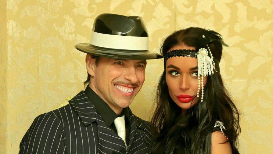 Məşhur killer həbsxanada həkimlə evləndi - Fotolar Məşhur killer həbsxanada həkimlə evləndi - Fotolar