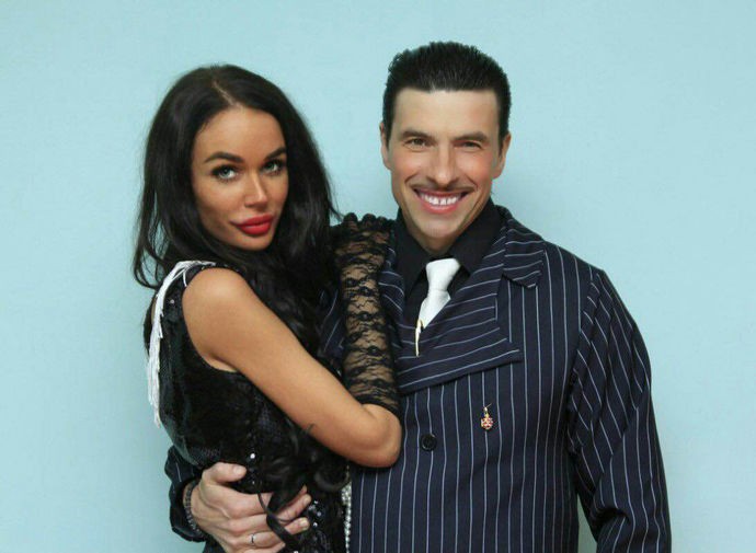 Məşhur killer həbsxanada həkimlə evləndi - Fotolar Məşhur killer həbsxanada həkimlə evləndi - Fotolar