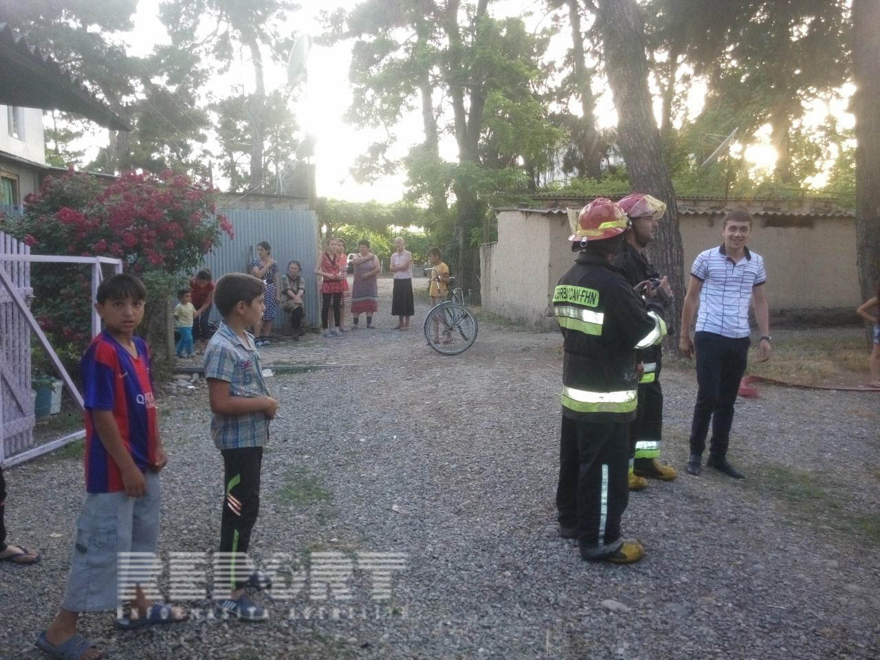 Xaçmazda uşaq bağçası yanır - Fotolar+Yenilənib