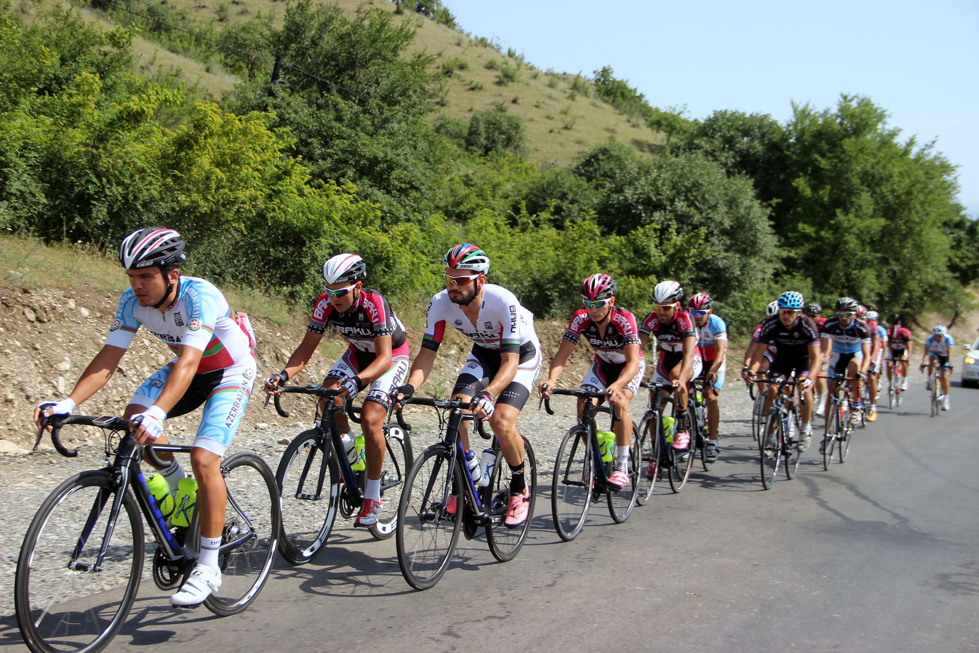 Şosse velosipedinin Olimpiya növləri üzrə çempionatı başa çatdı -  Video