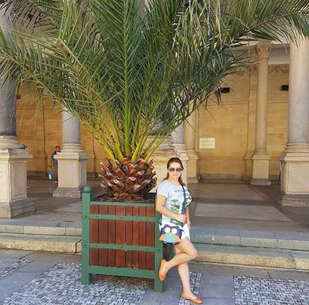 “Elə ortadan çatlayın...” -  Xatirə İslam + Fotolar