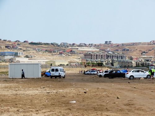 Bakıda kasıblar üçün pulsuz çimərlik  -  Fotolar