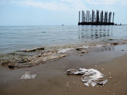 Bakıda kasıblar üçün pulsuz çimərlik  -  Fotolar