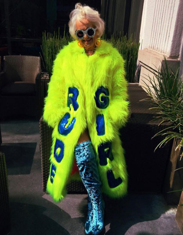 Kişiləri “oğurlayan” 87 yaşlı qadın... - Fotolar Kişiləri “oğurlayan” 87 yaşlı qadın... - Fotolar