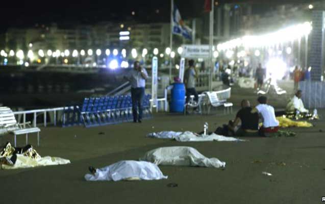 Fransada dəhşətli terror -   80-dən çox ölən var + Video