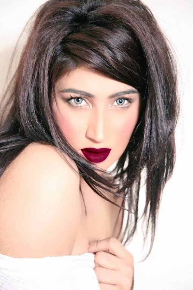 Sosial şəbəkədə fenomen idi, qardaşı öldürdü... - Fotosessiya Sosial şəbəkədə fenomen idi, qardaşı öldürdü... - Fotosessiya