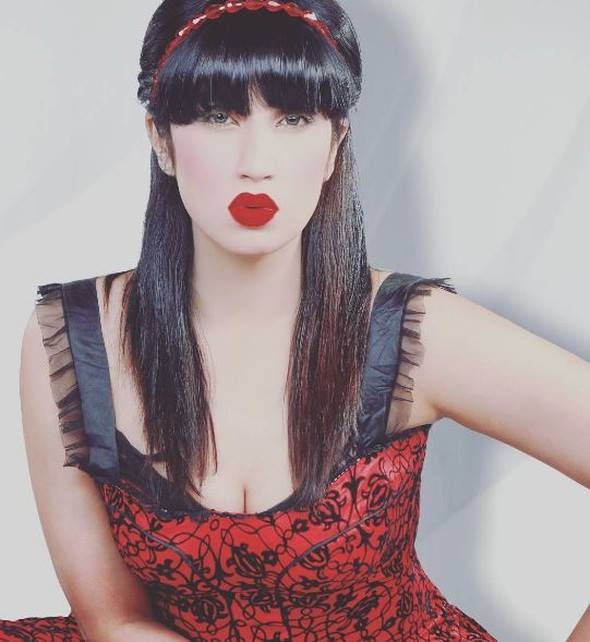 Sosial şəbəkədə fenomen idi, qardaşı öldürdü... - Fotosessiya Sosial şəbəkədə fenomen idi, qardaşı öldürdü... - Fotosessiya