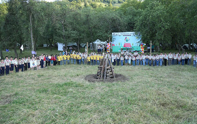 Gəncədə düşərgə təşkil olunub - Fotolar Gəncədə düşərgə təşkil olunub - Fotolar