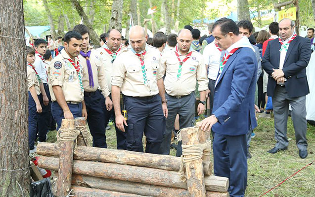 Gəncədə düşərgə təşkil olunub - Fotolar Gəncədə düşərgə təşkil olunub - Fotolar