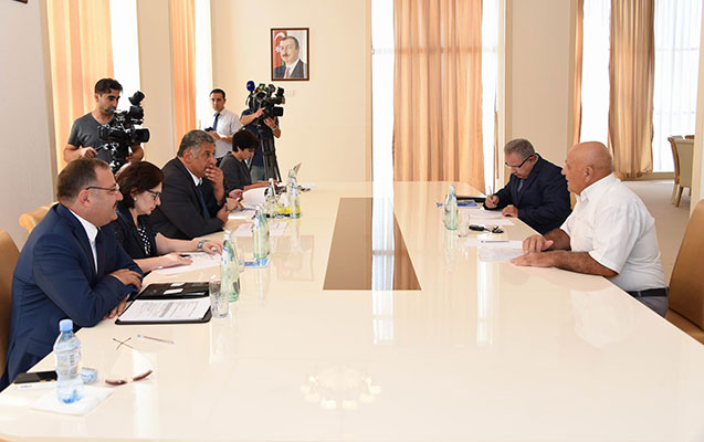 Nazir G&ouml;yg&ouml;ldə vətəndaşlarla g&ouml;r&uuml;ş&uuml;b