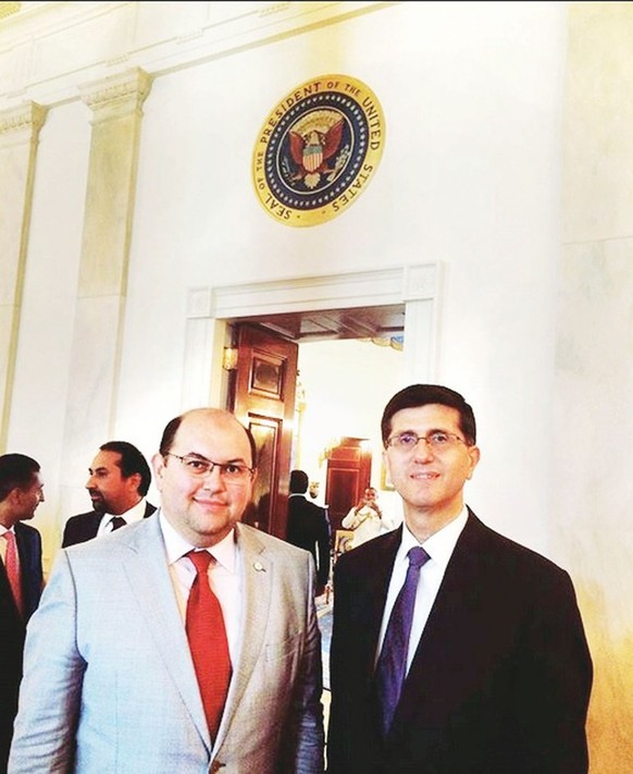 Gülənin adamının Obama ilə “selfie”si -  Fotolar