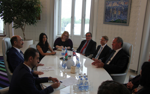 Əbülfəs Qarayev görüş keçirdi -  Fotolar