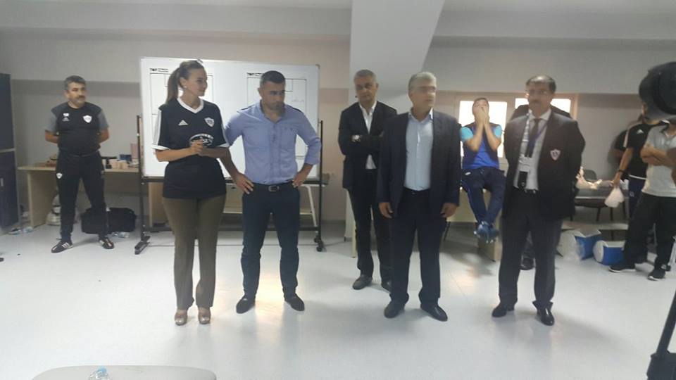 “... Heç xoşuma gəlmədi”  -  Deputat “Qarabağ”ın oyununda