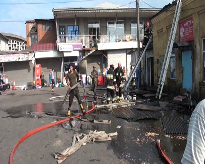 Lənkərandakı yanğından yeni - Fotolar