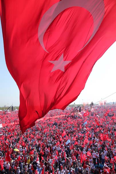 Türkiyədəki mitinqdə Azərbaycan bayrağı dalğalandı -  Fotolar