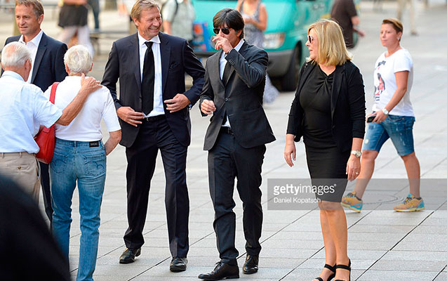 Yoahim L&ouml;v boşanır - 30 ildən sonra...