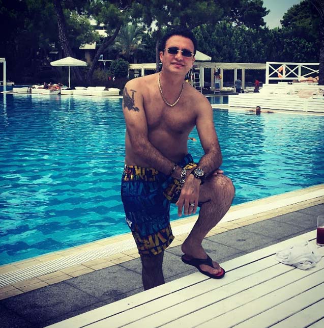 Nadir öncə camaatı söydü, sonra ...  -  Fotolar