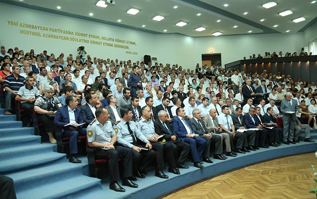 Elmar Vəliyev vətəndaşların növbəti qəbulunu keçirib