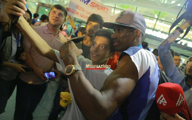 Olimpiya&ccedil;ılarımız Bakıda belə qarşılandı -  Fotolar+Video