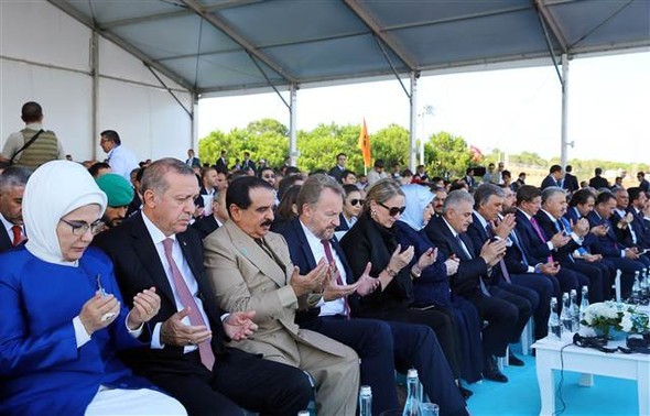 Ərdoğan Əli Həsənov və Oqtay Əsədovla körpünün açılışında -  Fotolar