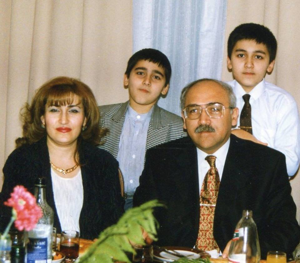 İsa Qəmbərdən 30 ilin etirafı -  “Sənə layiq olmağa çalışdım...”