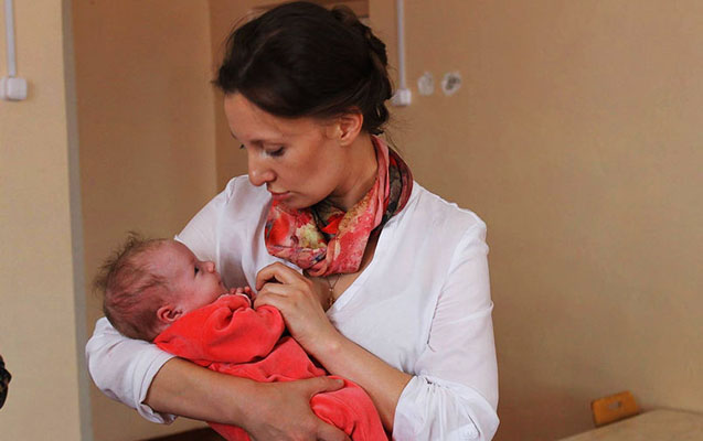 Putin 6 uşaq anasını ombudsman təyin etdi - Fotolar Putin 6 uşaq anasını ombudsman təyin etdi - Fotolar