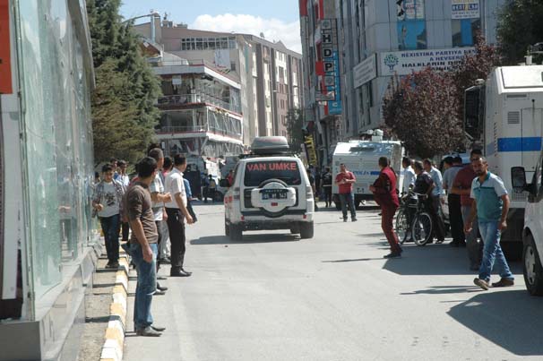 Türkiyədə bayram günü güclü partlayış - 48 yaralı + Yenilənib