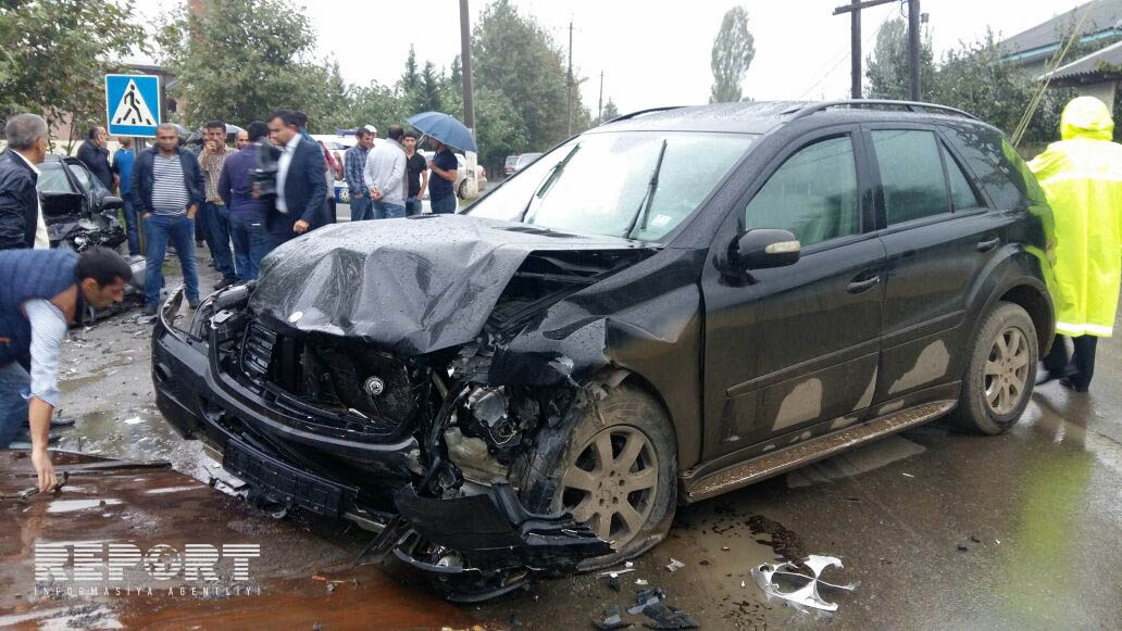 Lənkəranda ağır qəza  -  7 nəfər yaralandı+Fotolar