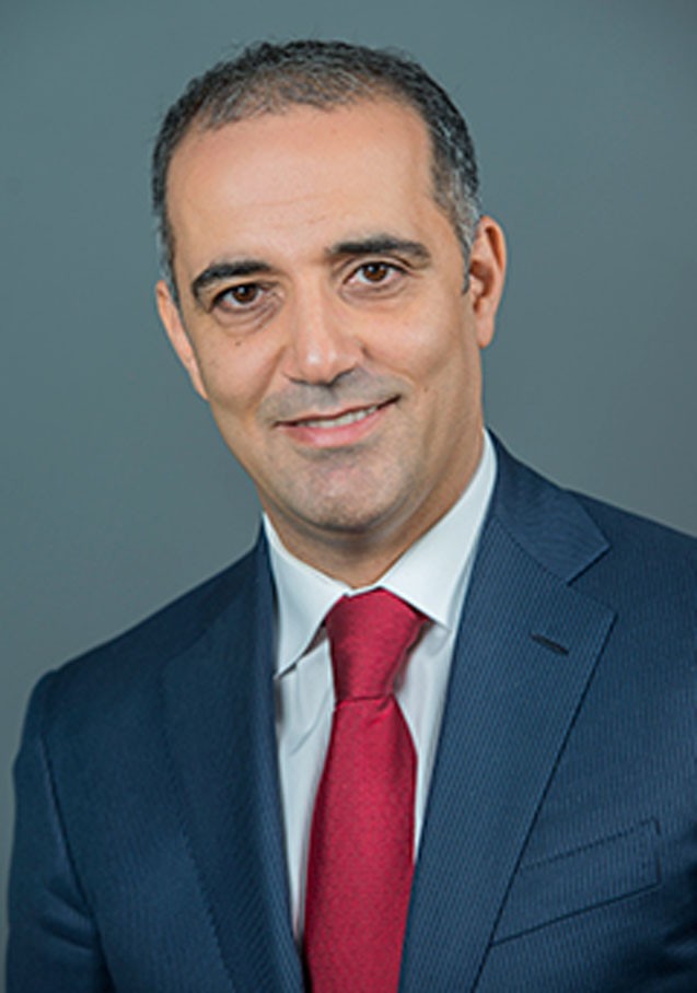 Prezidentin mükafatlandırdığı 10 yaşlı Fidan kimdir? - Fotolar