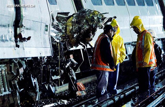 ABŞ-da sərnişin qatarı relsdən &ccedil;ıxıb -  29 yaralı +Fotolar