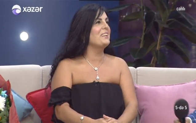 Çiçəyin anası müğənni imiş... -  Fotolar