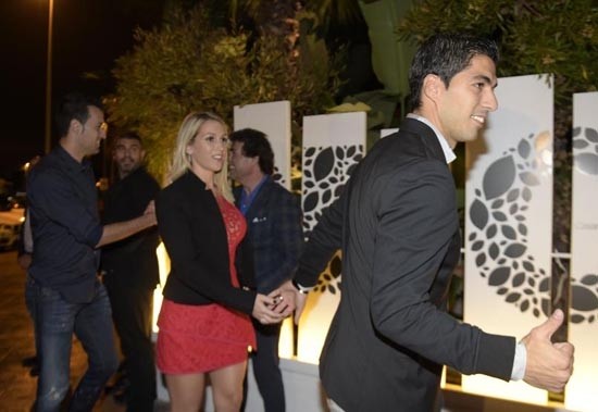 Hamı sevgilisi ilə, Arda təsbehlə... - Fotolar