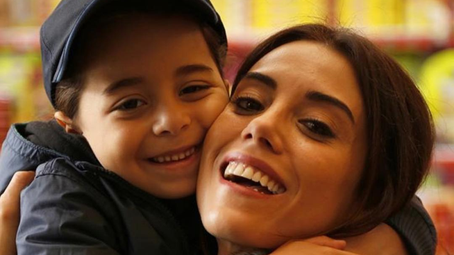 Son günlər hamı 7 yaşlı aktrisadan danışır - Aya 20 min qazanır