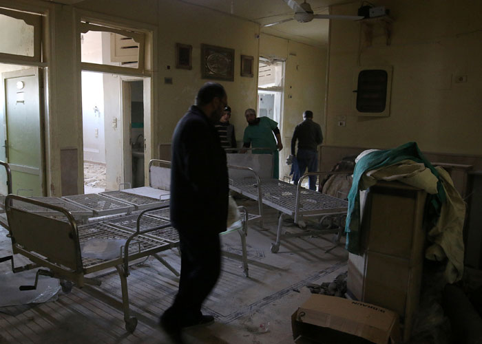 Hələbdəki sonuncu xəstəxana bombardman edildi - Dəhşətli fotolar