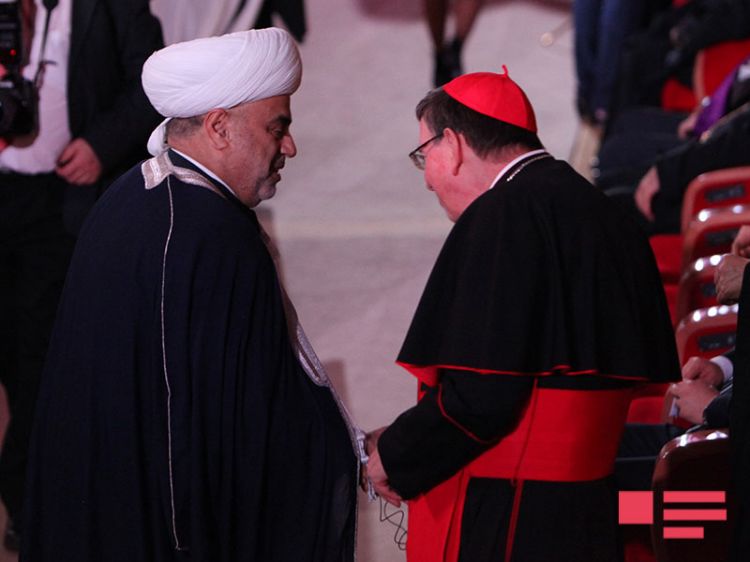 Şeyx Patriarx Kirillin 70 illik yubiley mərasimində - Fotolar