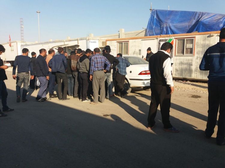 Sərhəddə saxlanılan azərbaycanlı zəvvarların problemi - Həll olundu + Yenilənib Sərhəddə saxlanılan azərbaycanlı zəvvarların problemi - Həll olundu + Yenilənib