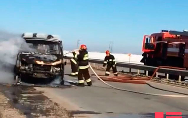 Bakı &ldquo;İnter&rdquo;inin futbol&ccedil;ularını daşıyan avtobus yandı -  Fotolar