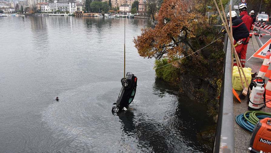 Azərbaycanlı məmurun qohumu qəzaya düşdü - Biznesmenin qızı ilə birgə öldü